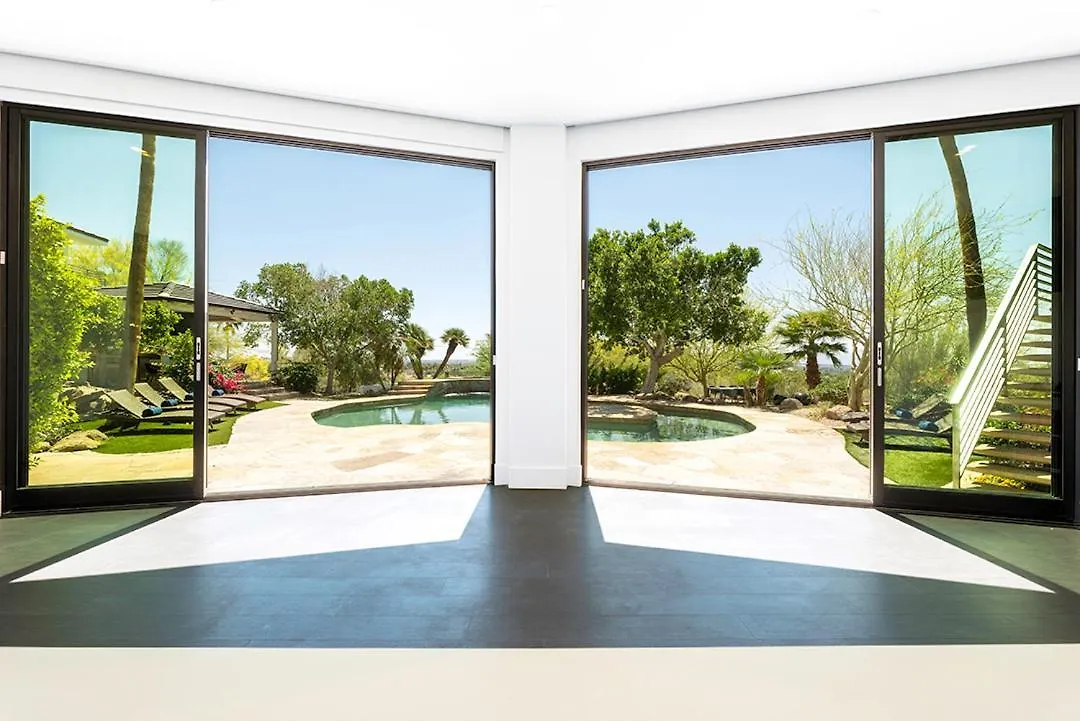 Camelback Mountain Mansion - Micro-Resort, Views, Golf, Heated Pool, Game Room 凤凰城 0*,  美国