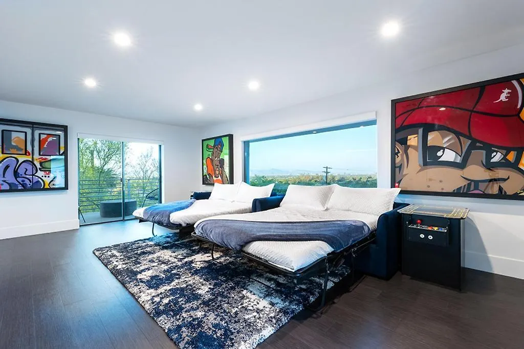 Camelback Mountain Mansion - Micro-Resort, Views, Golf, Heated Pool, Game Room 凤凰城 度假居