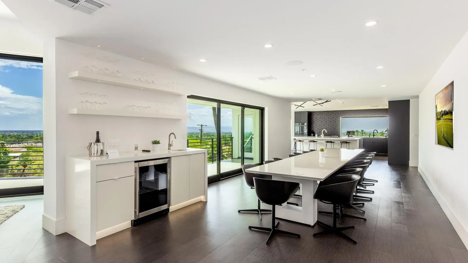 Camelback Mountain Mansion - Micro-Resort, Views, Golf, Heated Pool, Game Room 凤凰城