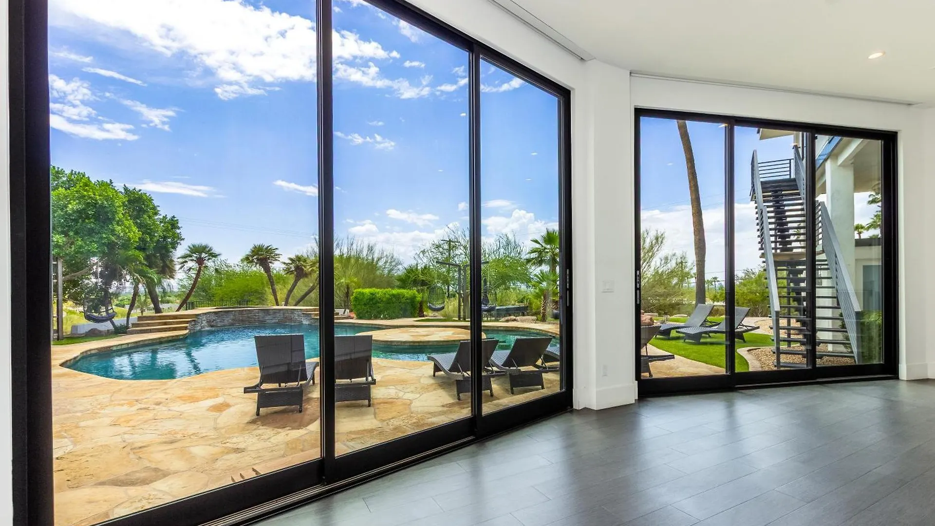 Camelback Mountain Mansion - Micro-Resort, Views, Golf, Heated Pool, Game Room 凤凰城 0*,  美国