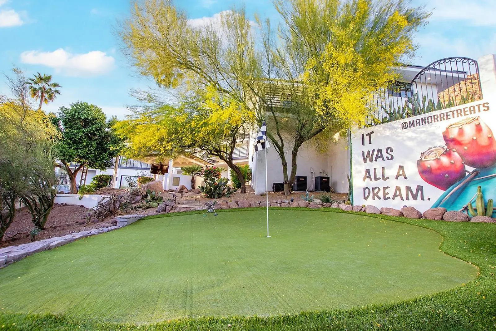 Camelback Mountain Mansion - Micro-Resort, Views, Golf, Heated Pool, Game Room 凤凰城 度假居