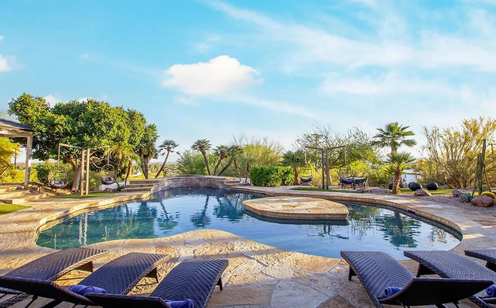 Camelback Mountain Mansion - Micro-Resort, Views, Golf, Heated Pool, Game Room 凤凰城 度假居